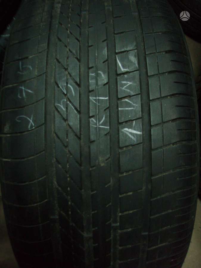 Goodyear, vasarinės 275/35 R19