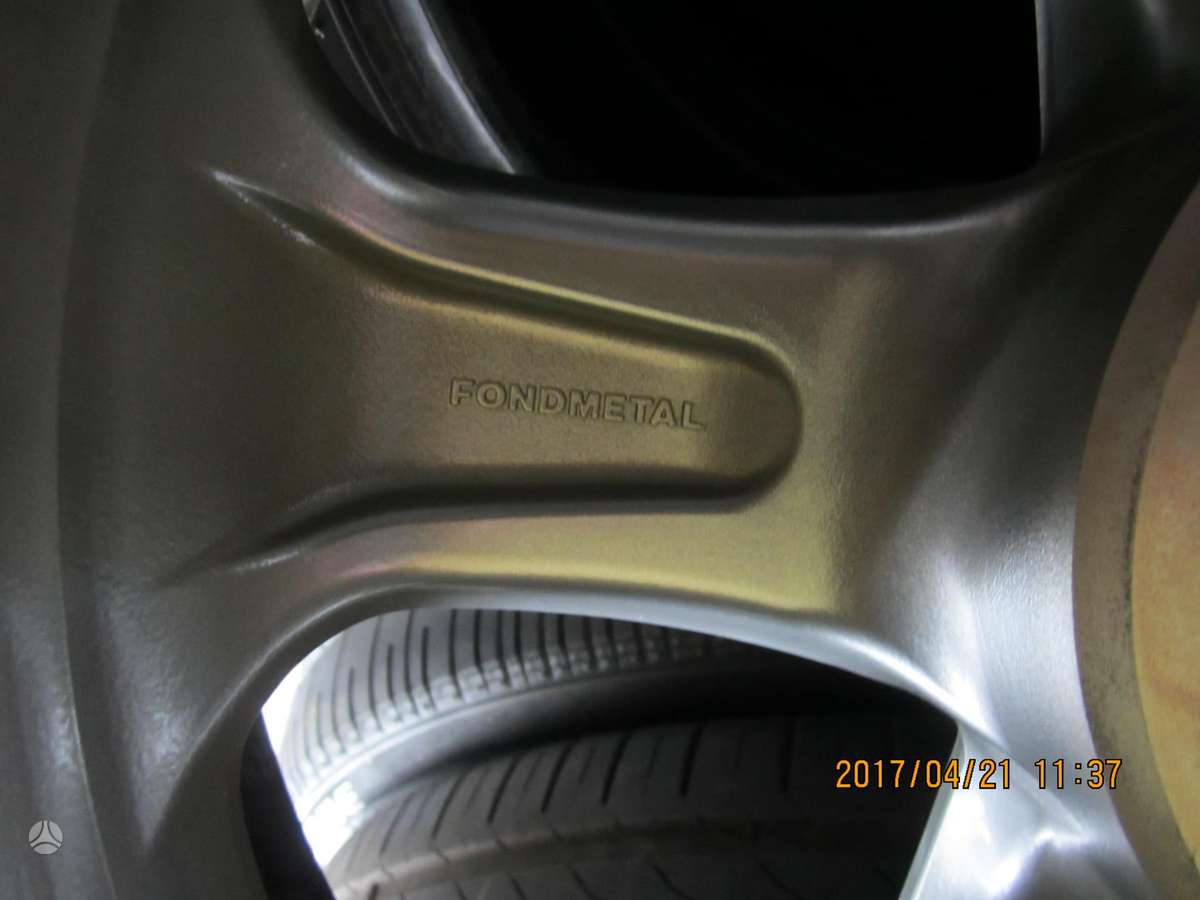 BMW, lengvojo lydinio, R18