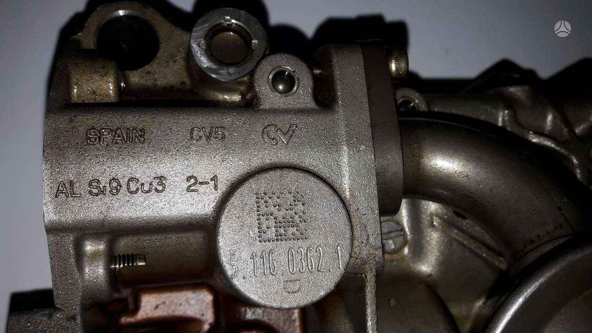 Audi A4, BWE, dzinēja detaļas