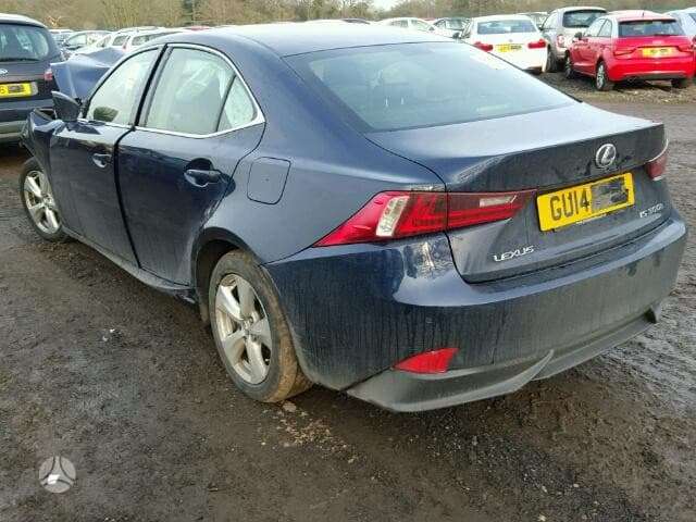 Lexus IS klasė rezerves daļās