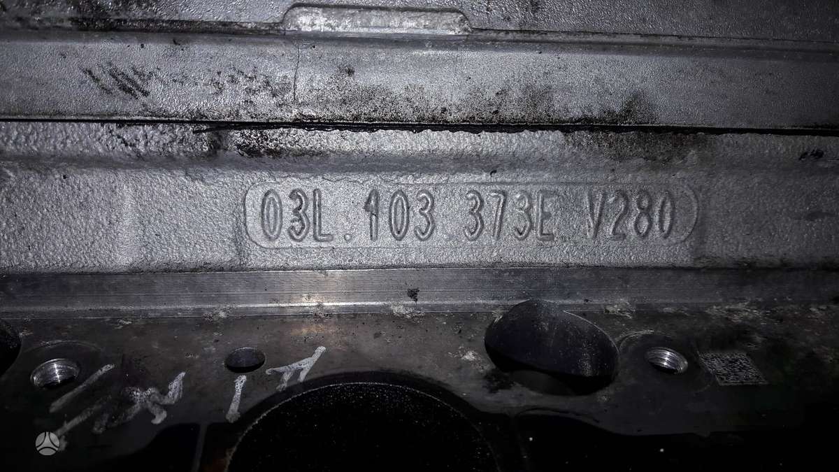Audi A4, 03l 103 373 E, dzinēja detaļas