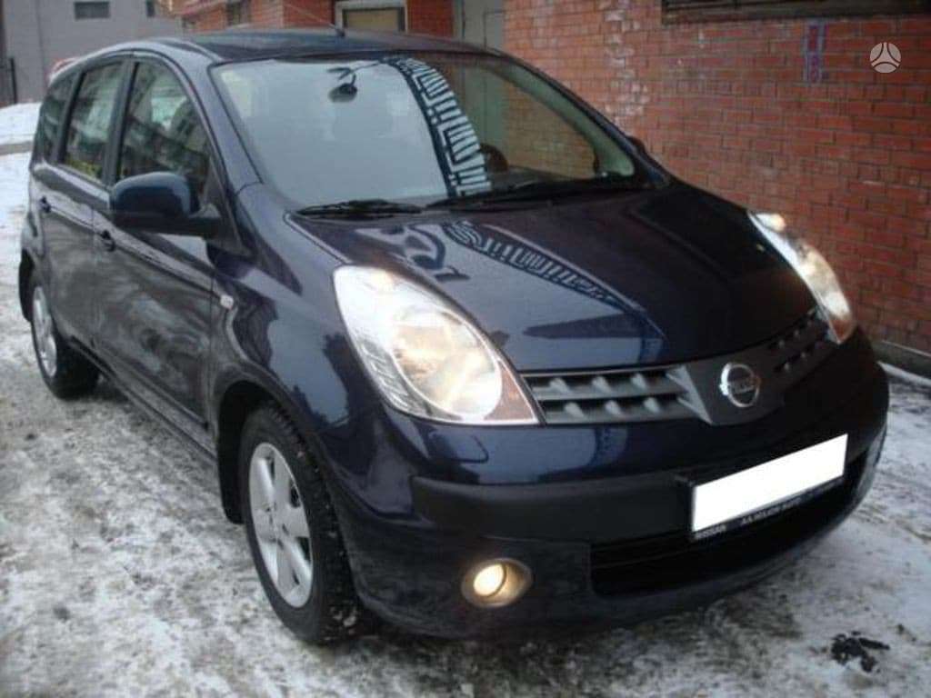 Nissan Note по частям. Apardytas automobilis