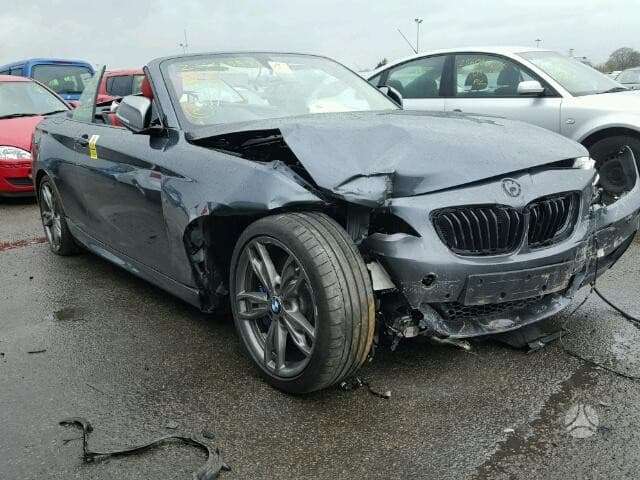 BMW 2 serija dalimis
