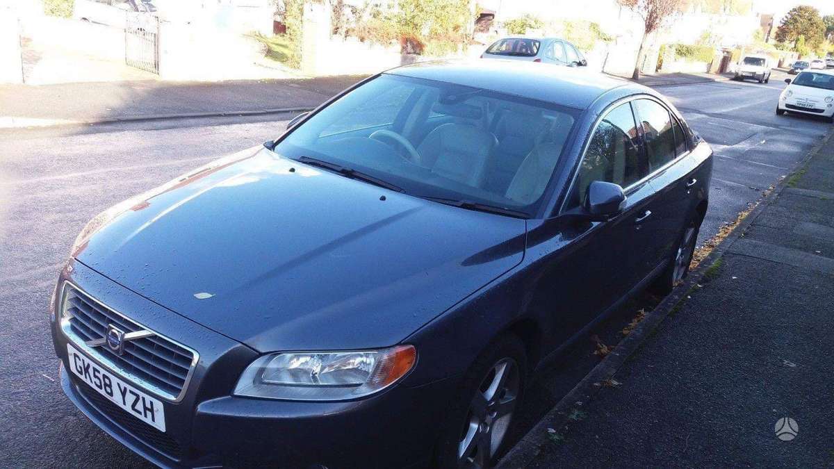 Volvo S80