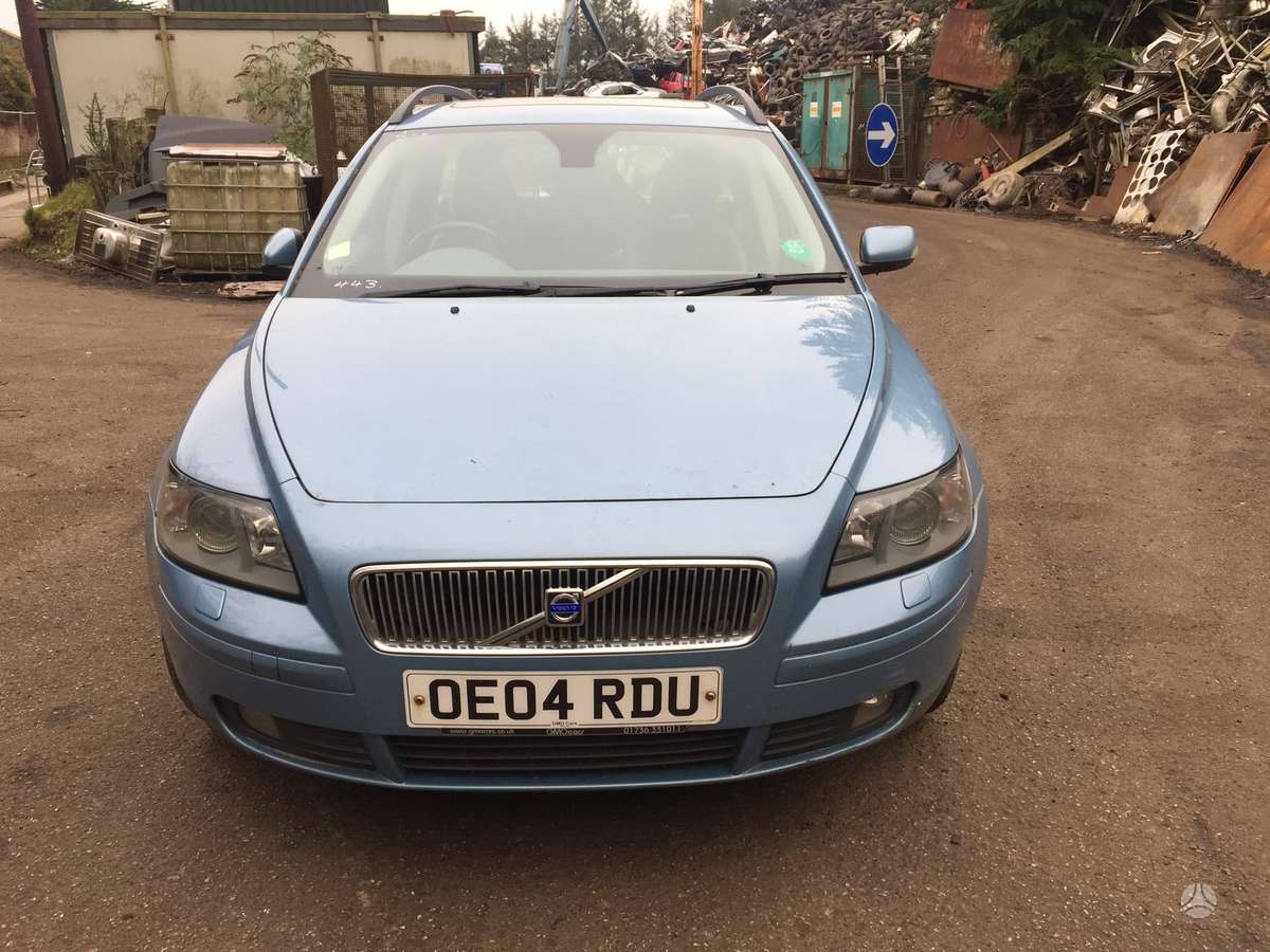 Volvo V50