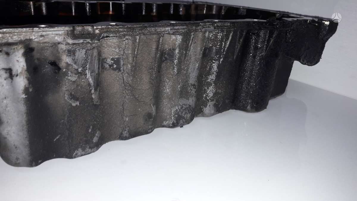 Volkswagen Golf, AXW, variklio detalės