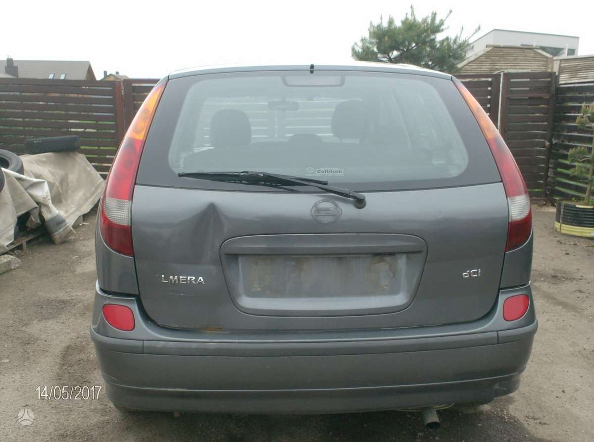 Nissan Almera Tino Dalimis