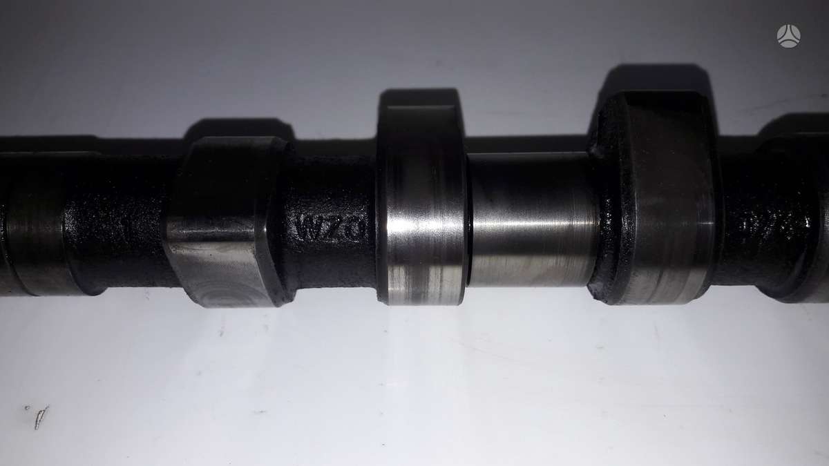 Volkswagen LT, Bbf, pistons, cylinder head