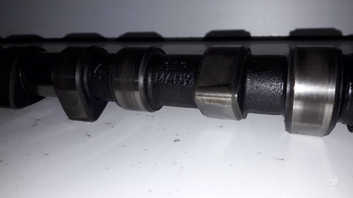 Volkswagen LT, Bbf, pistons, cylinder head