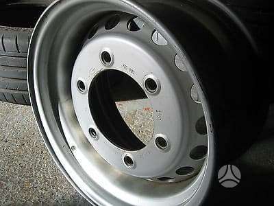 Mercedes-Benz Sprinter, center caps, R16