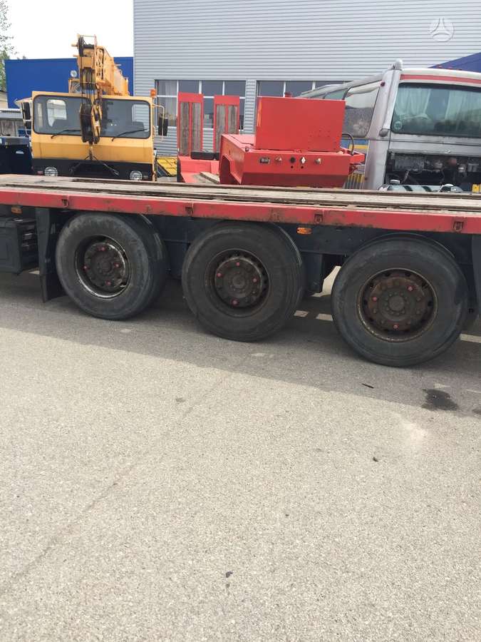Krone SAF, užuolaidinės / tentinės