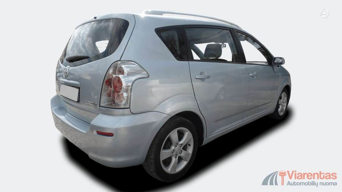 Toyota Corolla Verso, 2.2 l., Минивэн