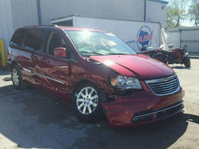 Chrysler Town & Country dalimis