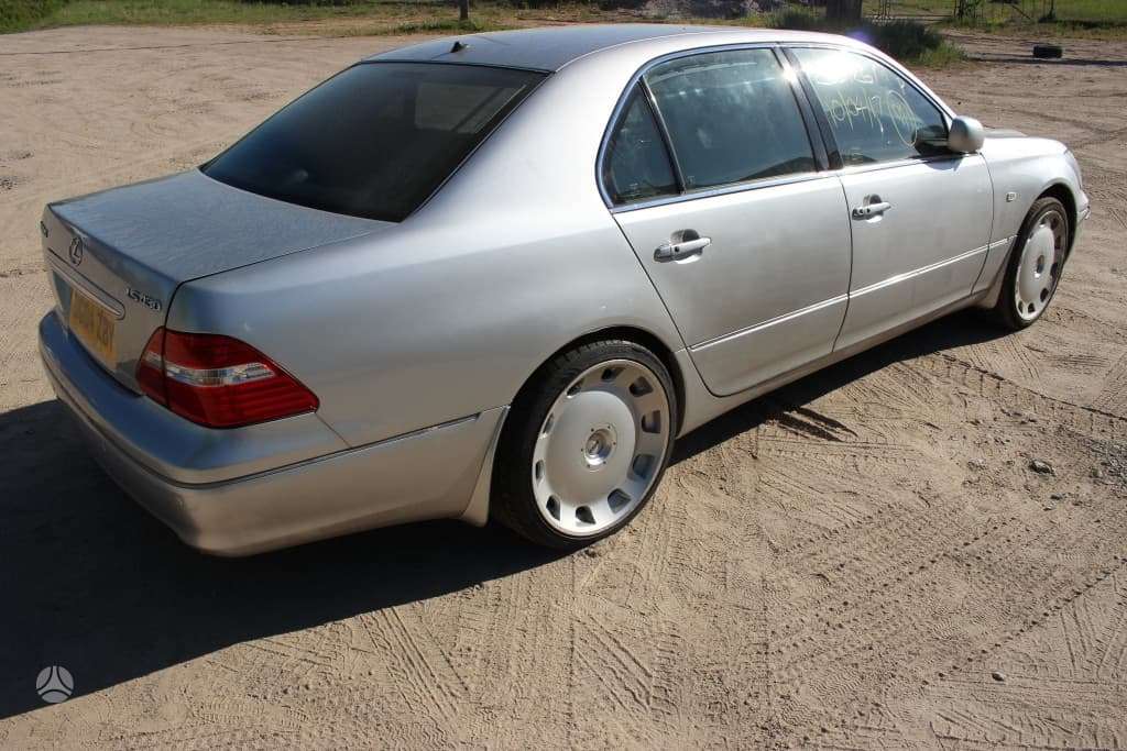 Lexus LS 430 по частям