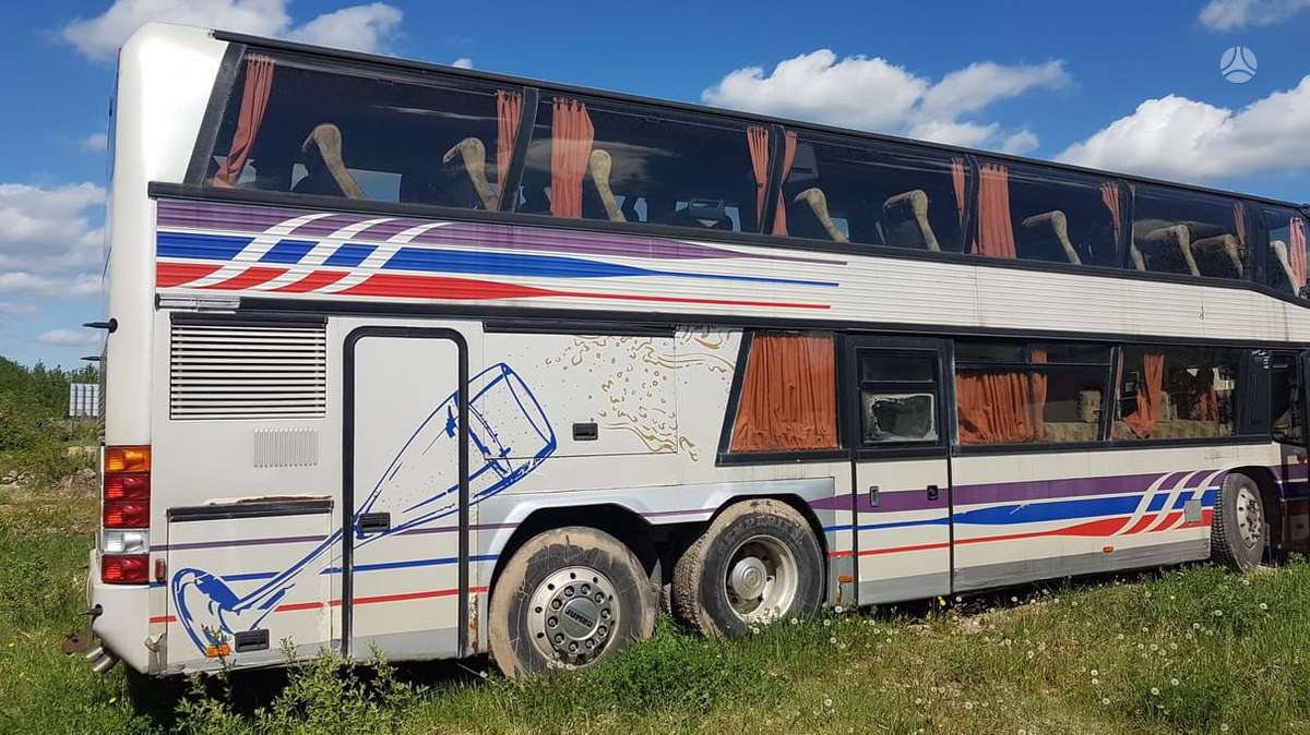 Neoplan N122, buses