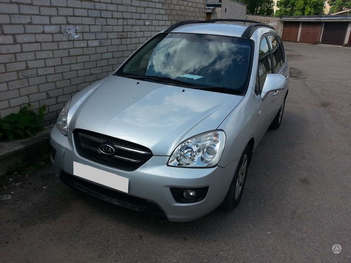 Kia Carens