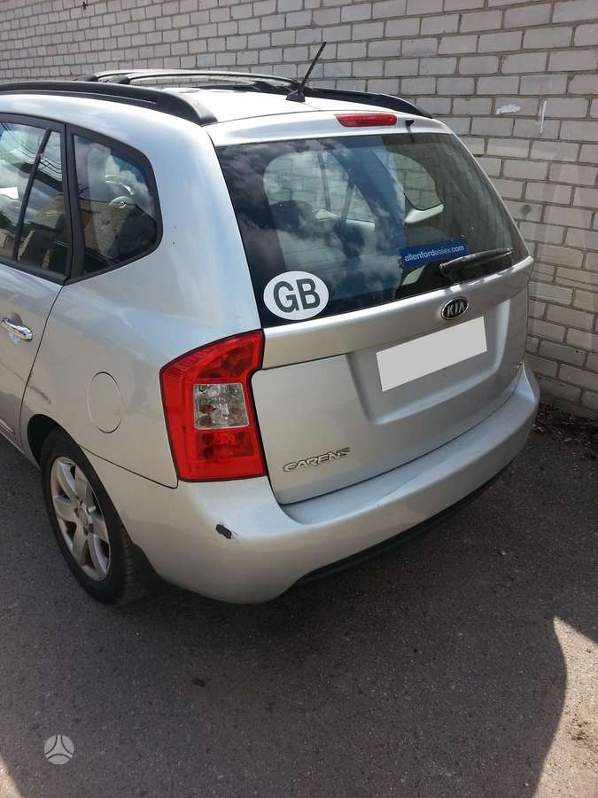 Kia Carens