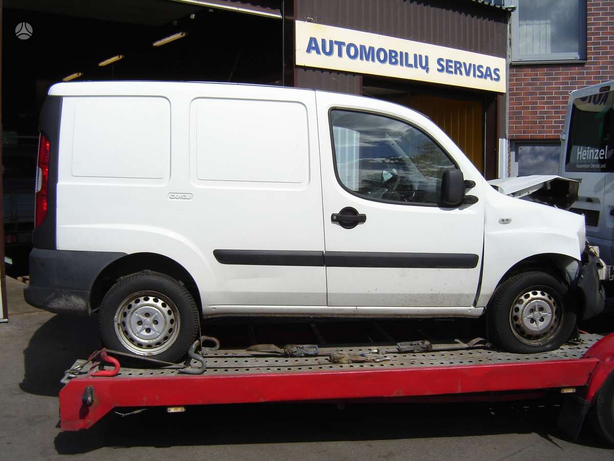 Fiat Doblo dalimis. Iš vokietijos