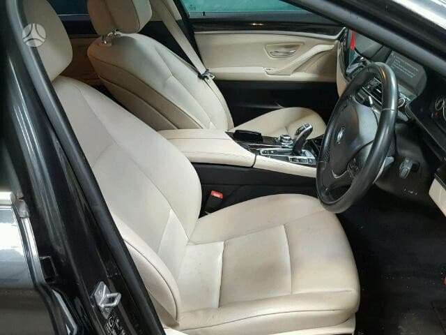 BMW 5 serija Dalimis is anglijos