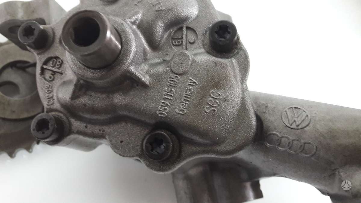 Audi Q7, Q7, engine parts