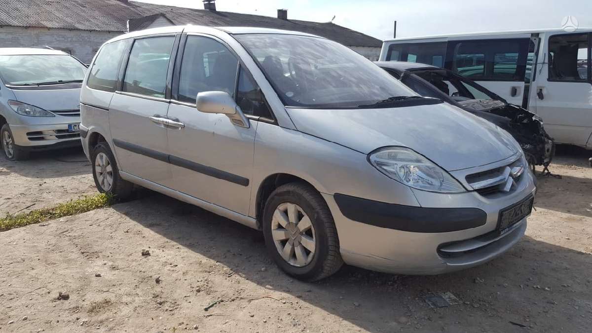 Citroen C8