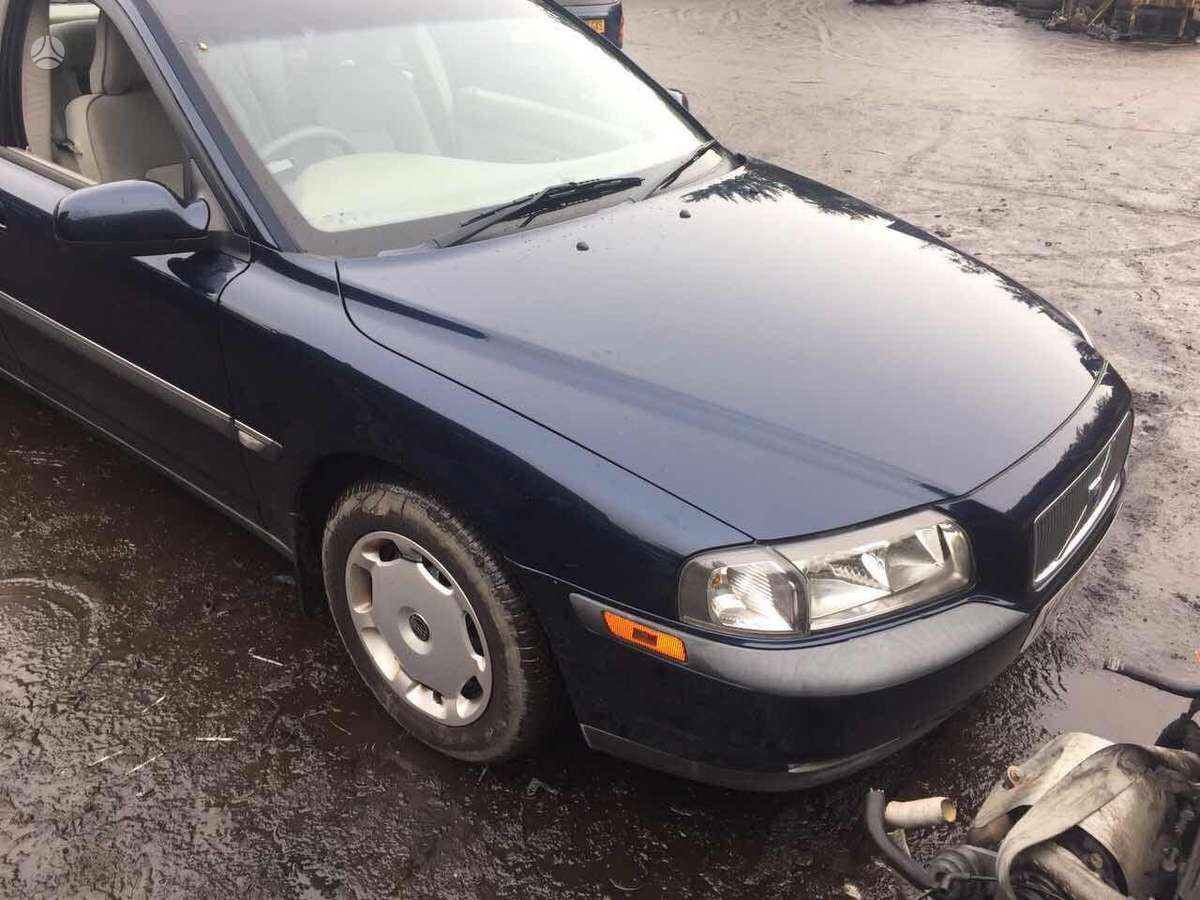 Volvo S80 dalimis