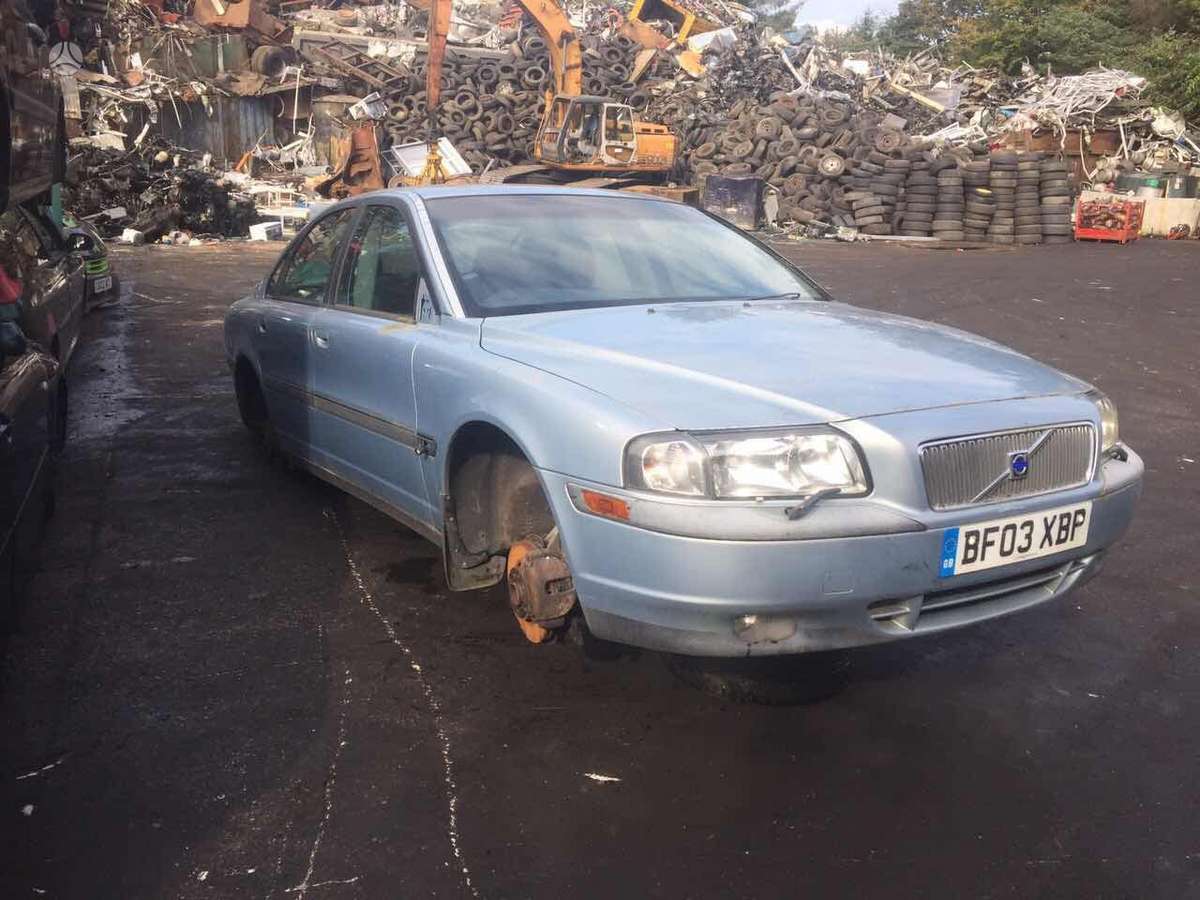 Volvo S80 for parts