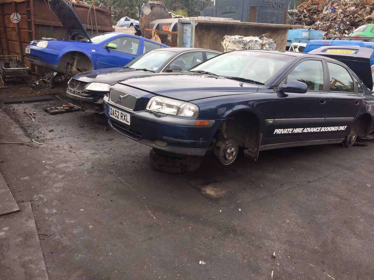 Volvo S80 for parts