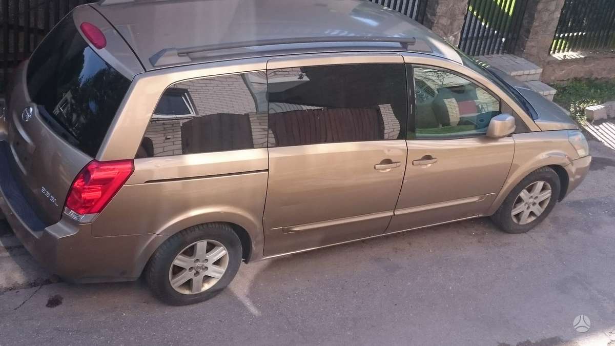 Nissan Quest