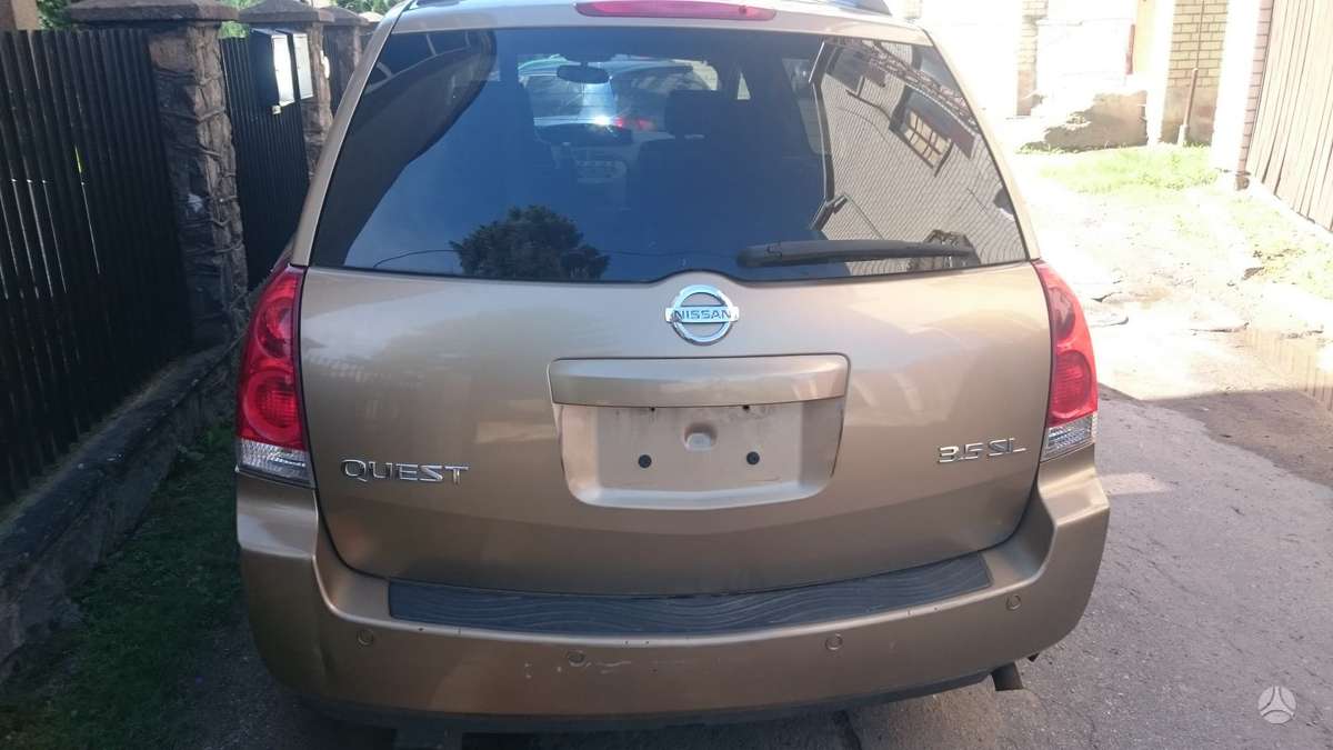 Nissan Quest