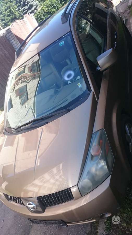Nissan Quest