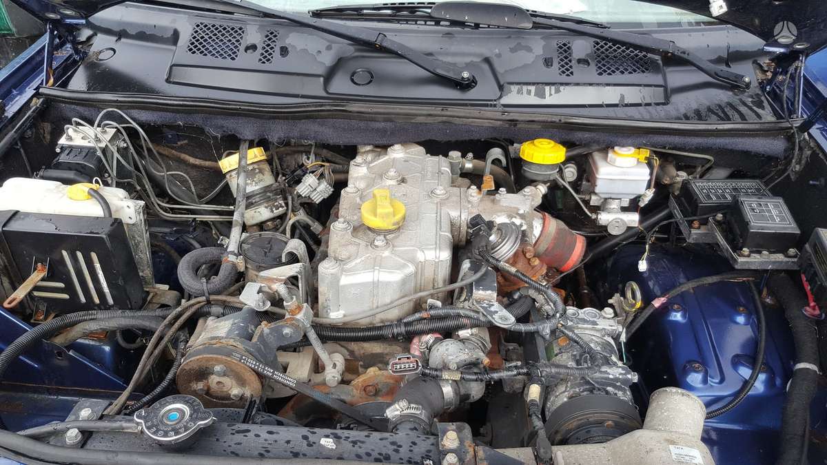 Tata Safari