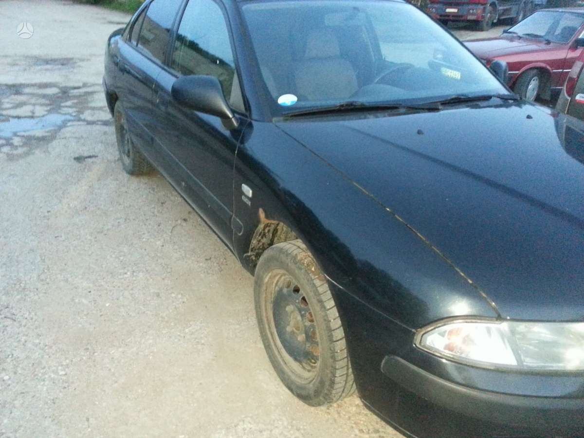 Mitsubishi Carisma Gdinas