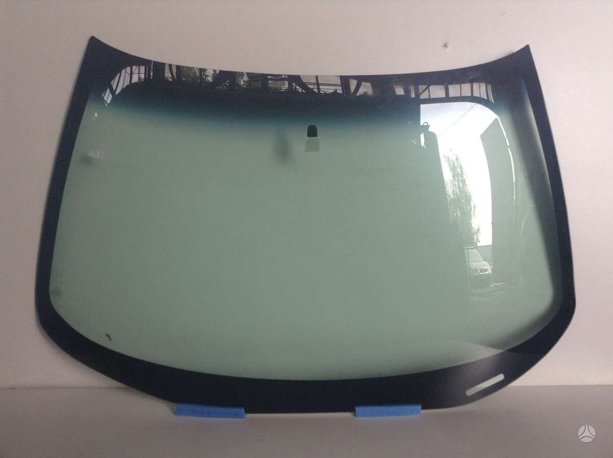 Chevrolet Corvette windows