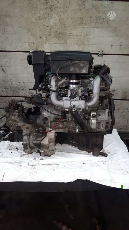 Suzuki Ignis M13a kebulo daliu neturime