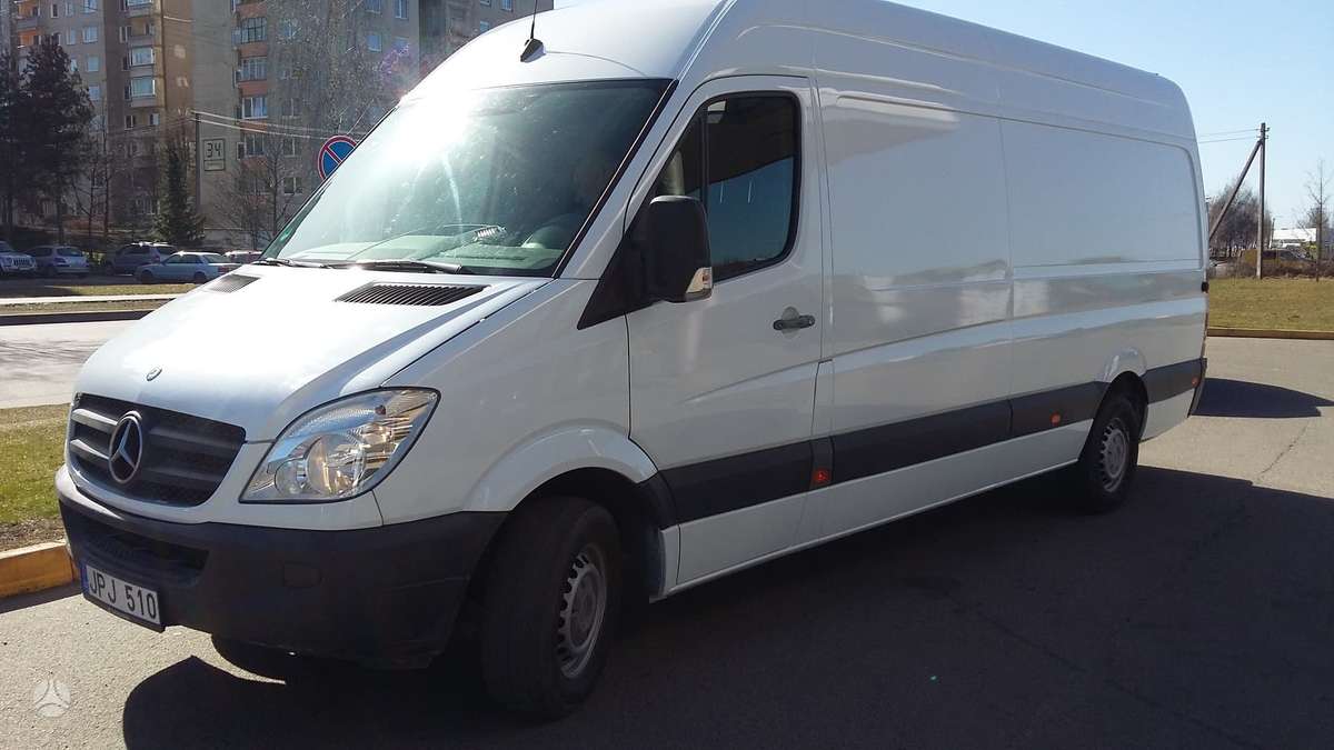 Mercedes-Benz Sprinter, cargo van