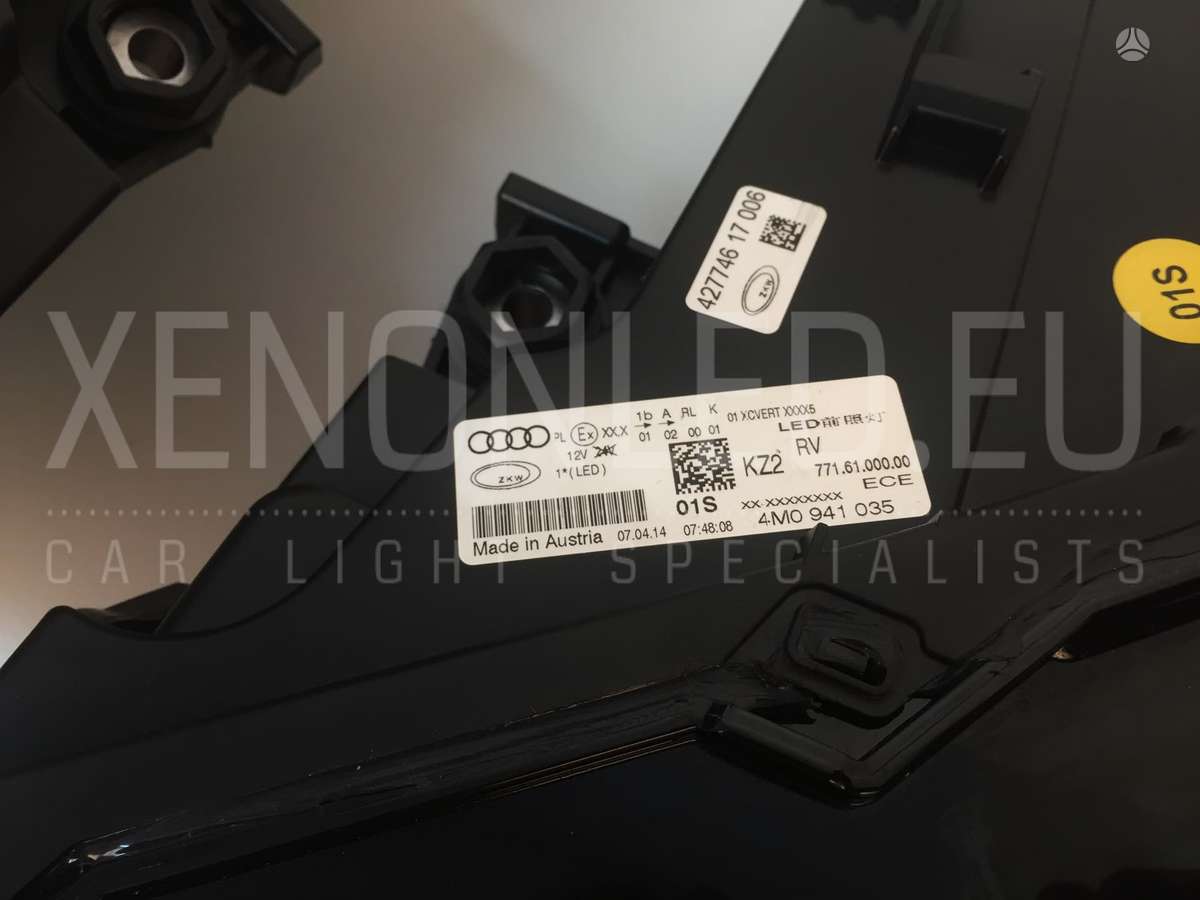 Audi Q7 žibintai