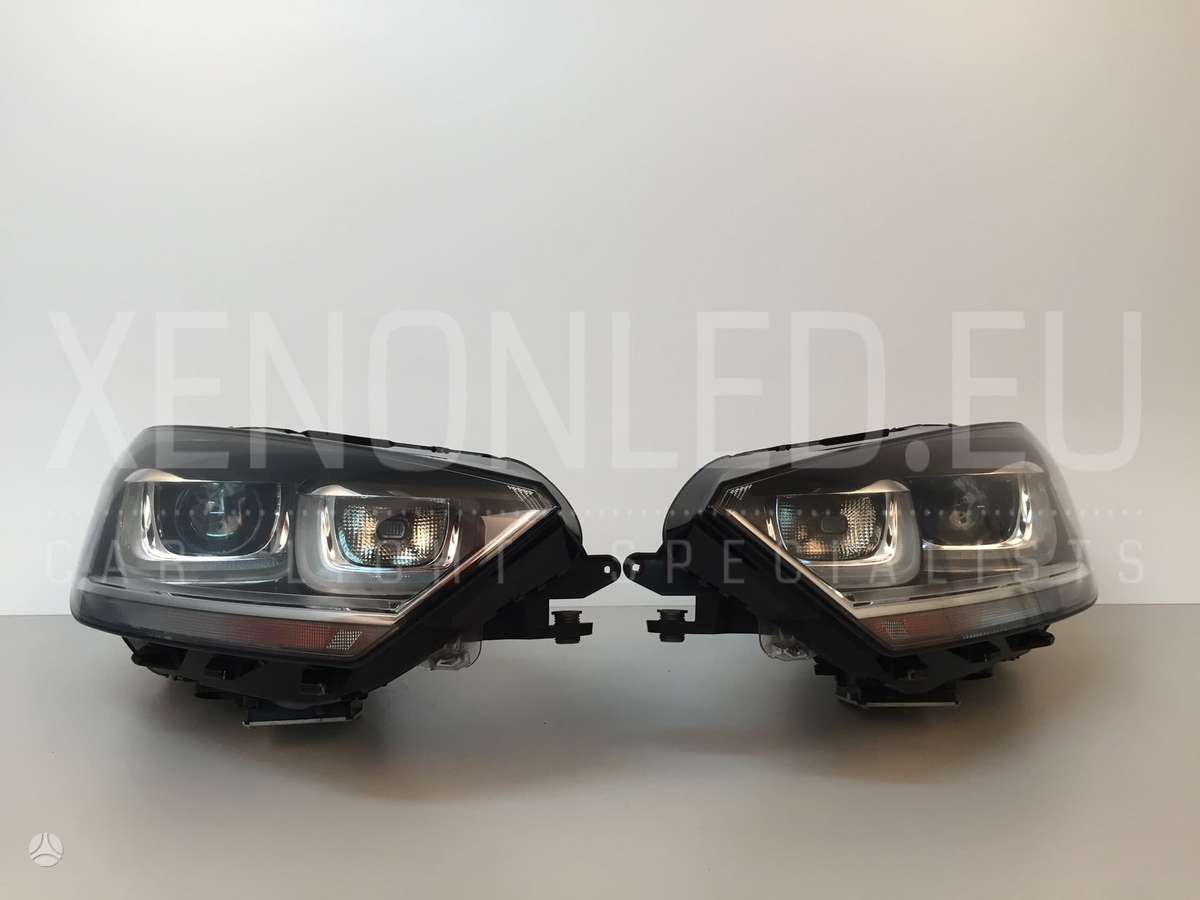 Volkswagen Golf Plus lights