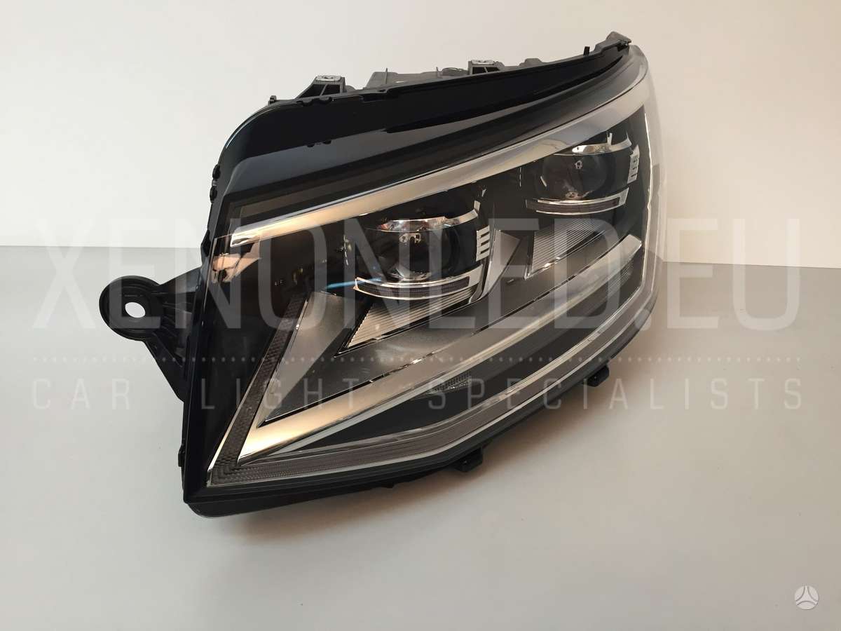Volkswagen Multivan lights