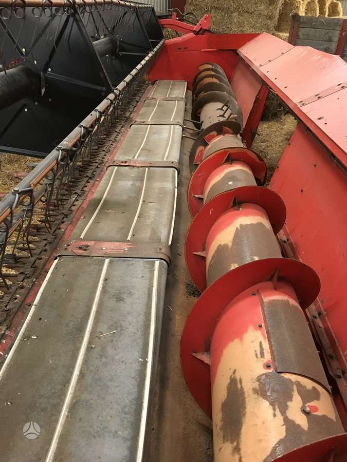 Massey Ferguson 7276, combine harvesters
