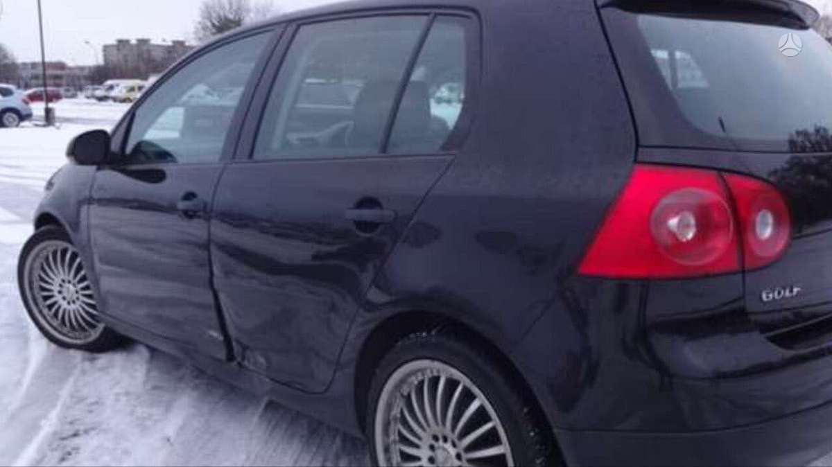 Volkswagen Golf rezerves daļās