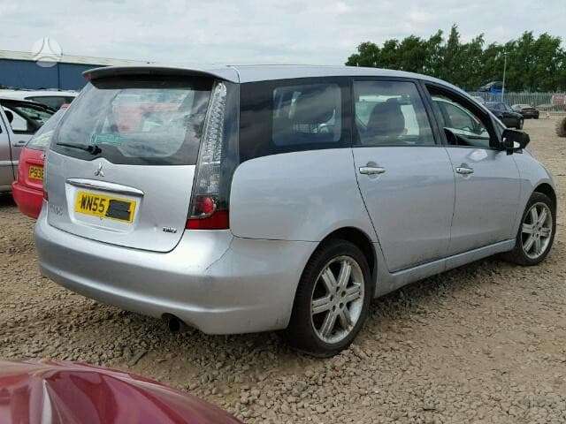 Mitsubishi Grandis dalimis
