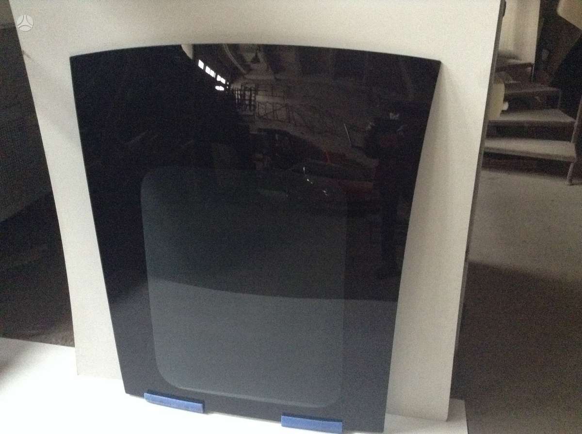 Honda CR-V windows