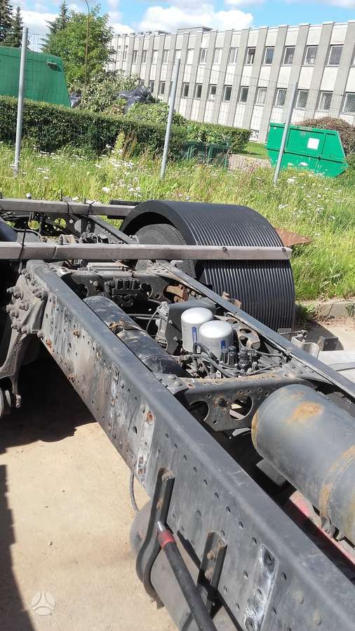 Mercedes-Benz 1841, trucks