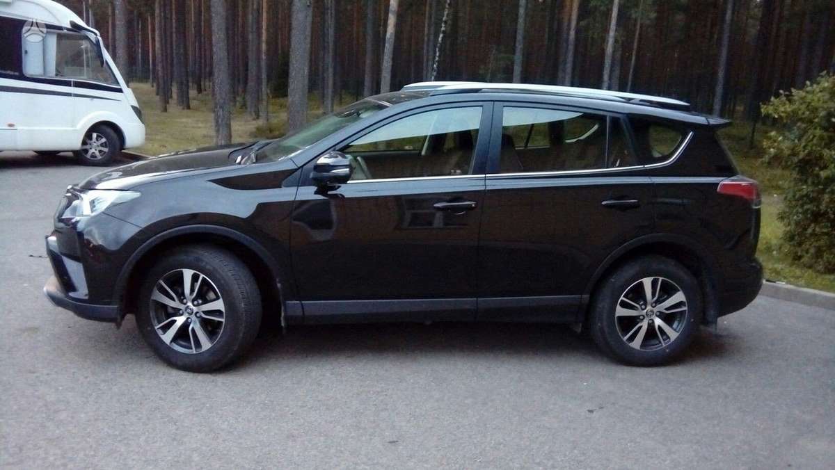 Toyota RAV4 Full versija amerika 2 5benzin