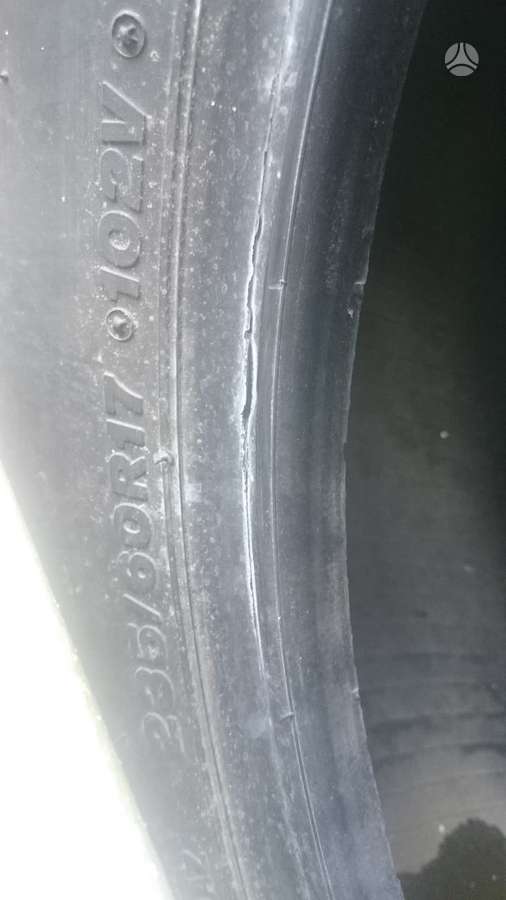 Bridgestone, vasaras 235/60 R17