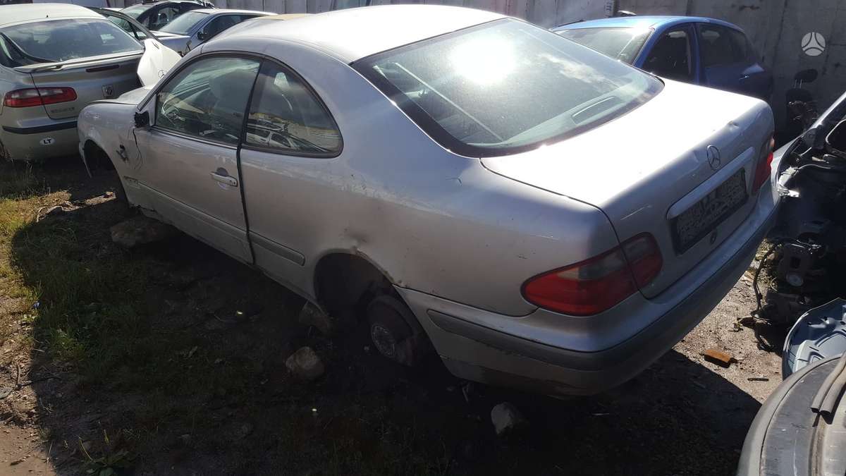 Mercedes-Benz CLK200