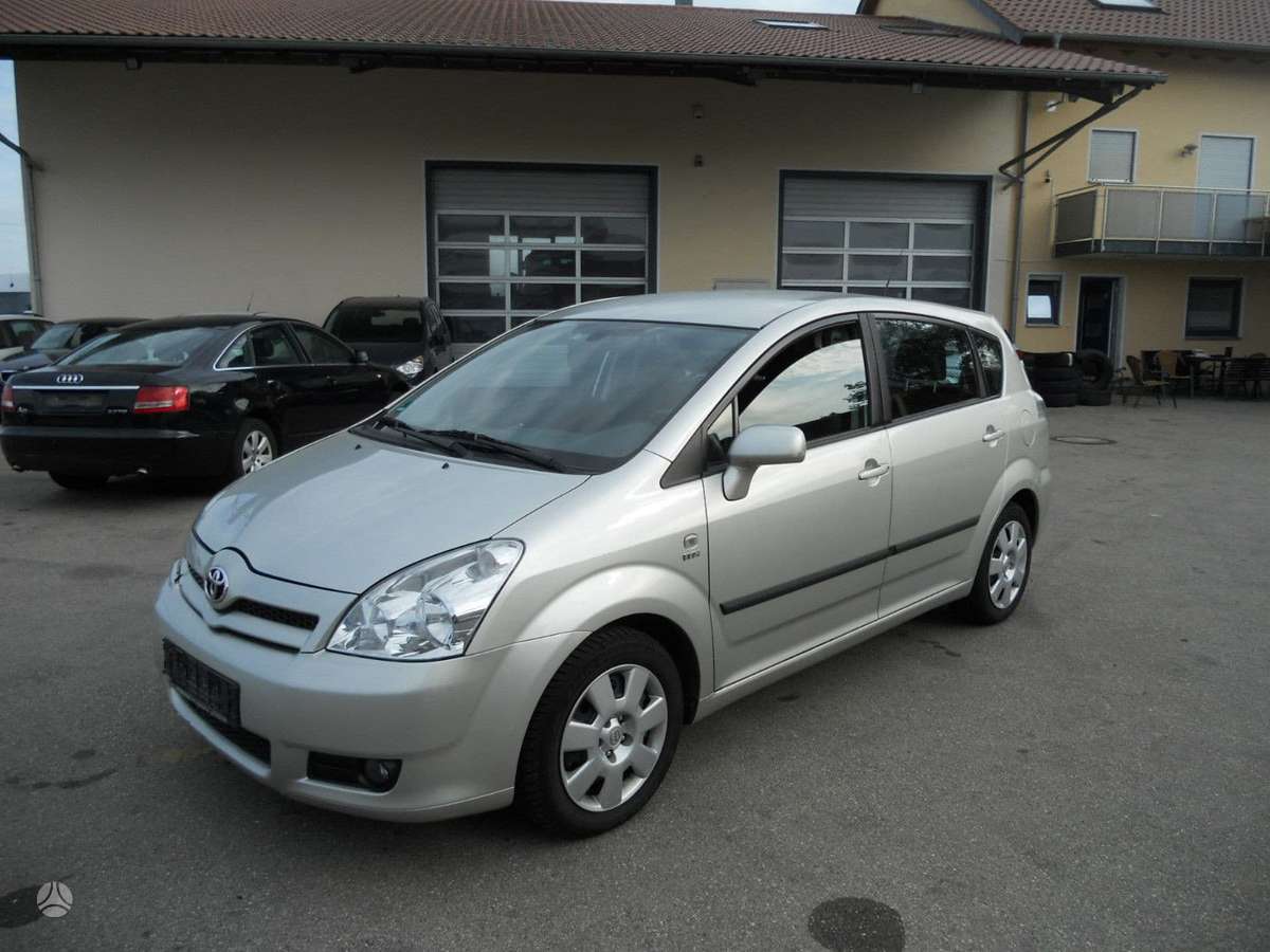 Toyota Corolla Verso 1 8l 2 0td 2003 2008