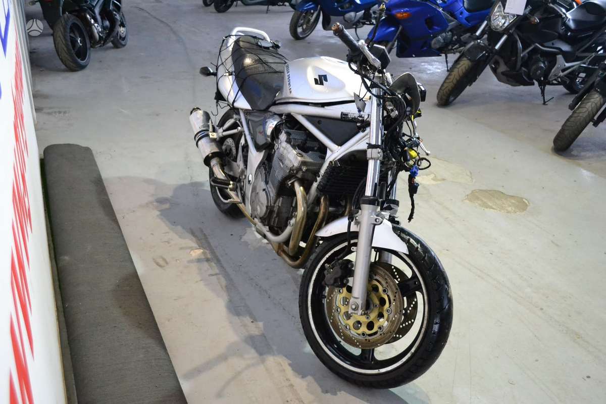 Suzuki GSF (Bandit), street / classic