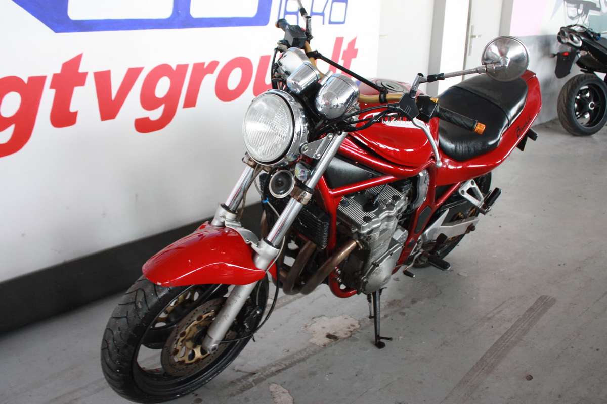Suzuki GSF (Bandit), street / classic
